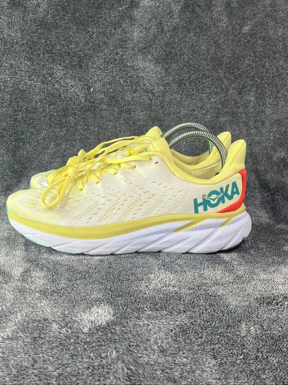 HOKA Clifton 8 Men's Size 8 D Medium Yellow Blue Running Sneakers